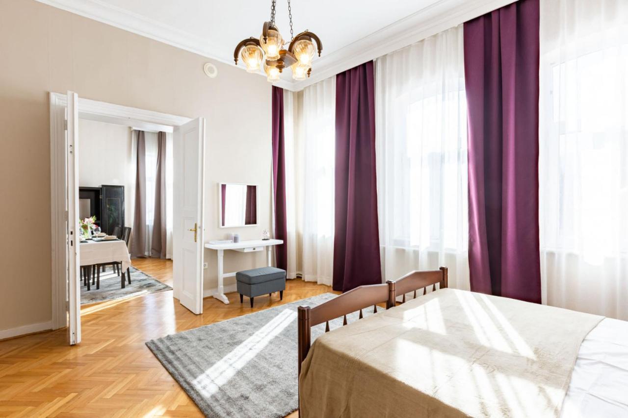 Historical Flat With A Lovely Sea View In Beyoglu Istanbul Exterior foto